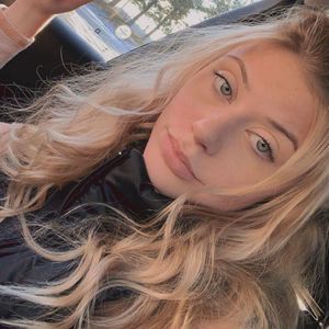 Meet your Posher, Mackenzie